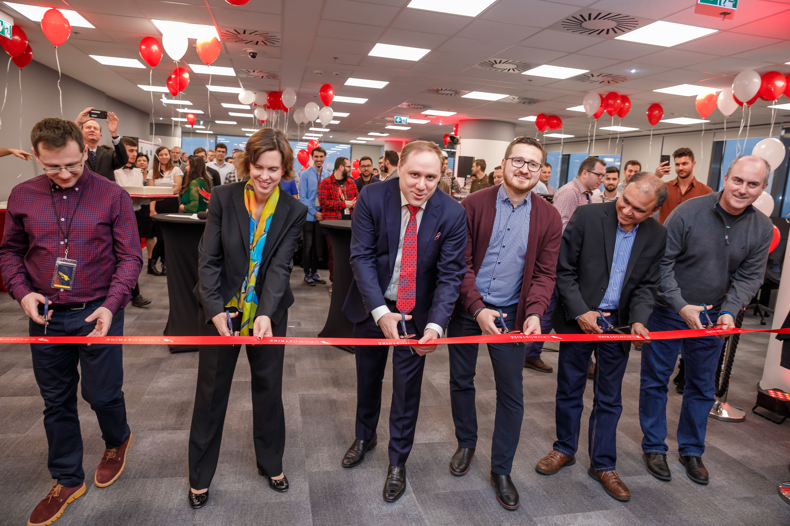 CrowdStrike anunță deschiderea unui Centru de Inovație în București