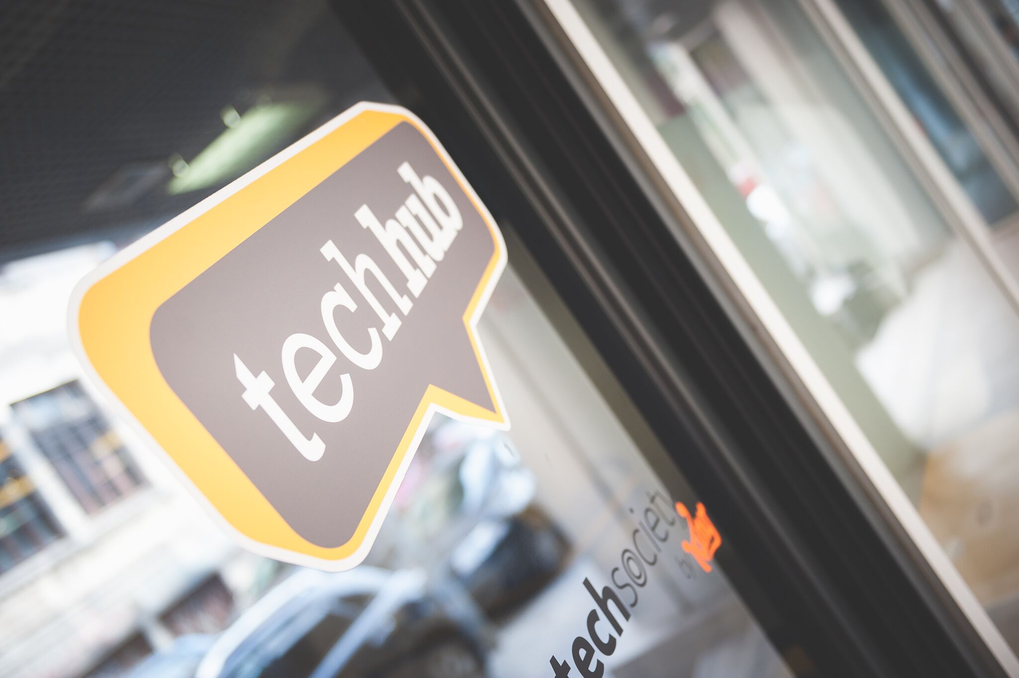 TechHub Bucharest, spațiu de coworking pentru antreprenorii în tehnologie,  se extinde cu +100 locuri pentru startup-urile tech