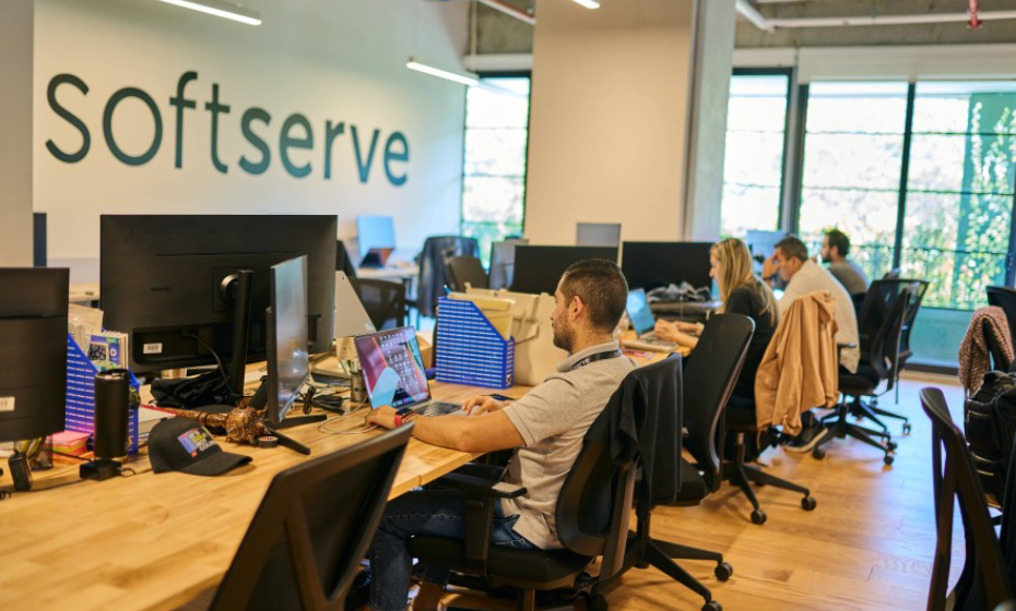 Inteligența artificială generativă poate crește productivitatea echipelor de dezvoltare cu 45%