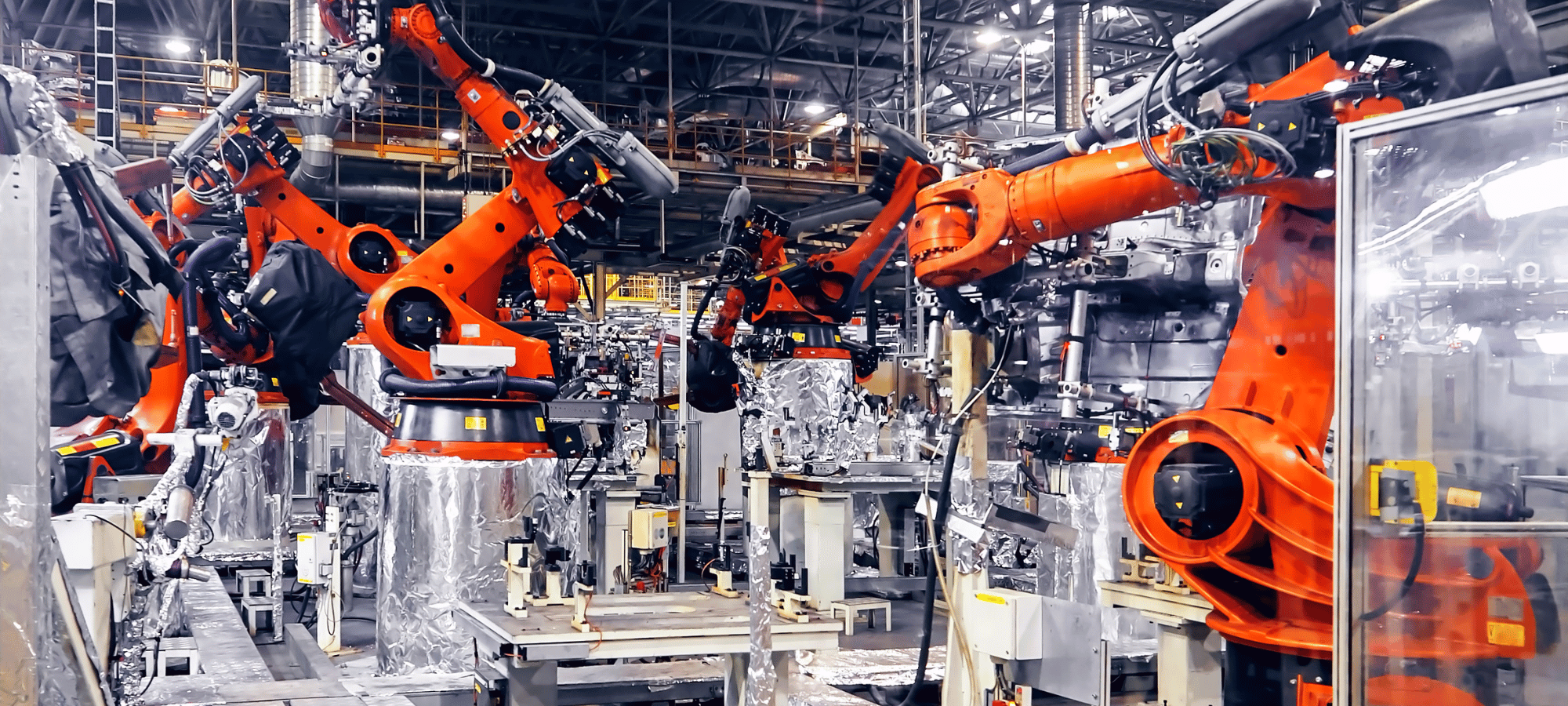 Cum se pot automatiza și eficientiza companiile de producție din domeniul prelucrării metalelor?