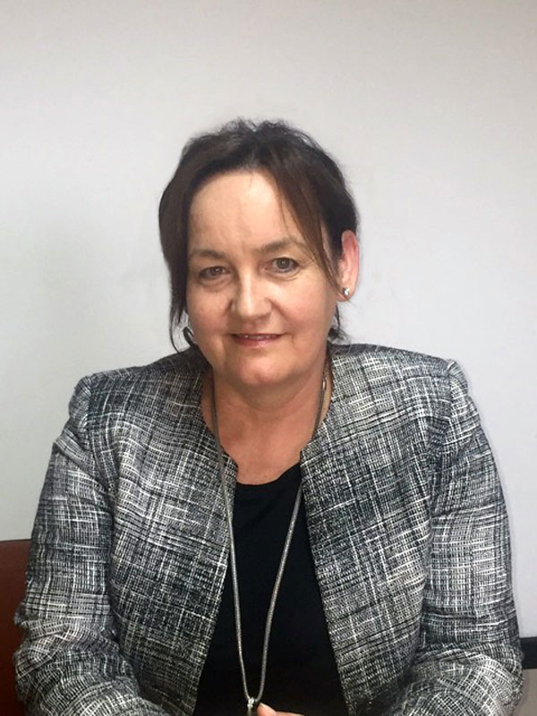 Entersoft România o numește pe Erica Voivozeanu în funcția de Director de Implementare Proiecte