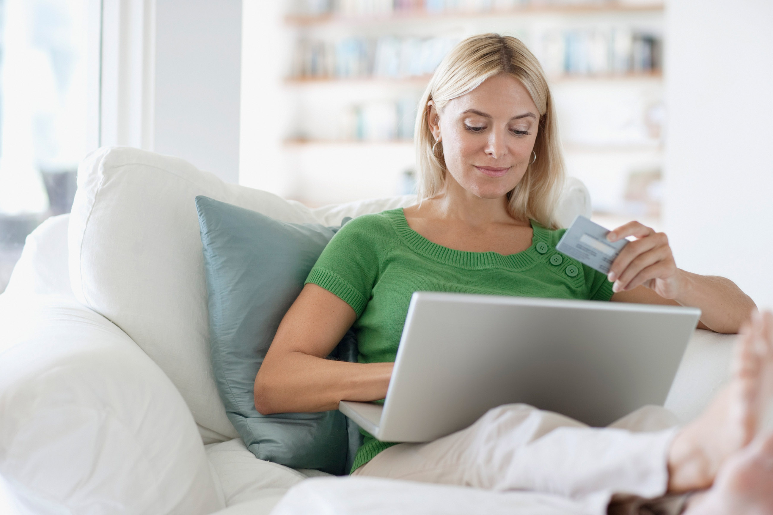 Studiu SAP: 3 din 4 cumpărători online nu primesc recomandări personalizate de produse