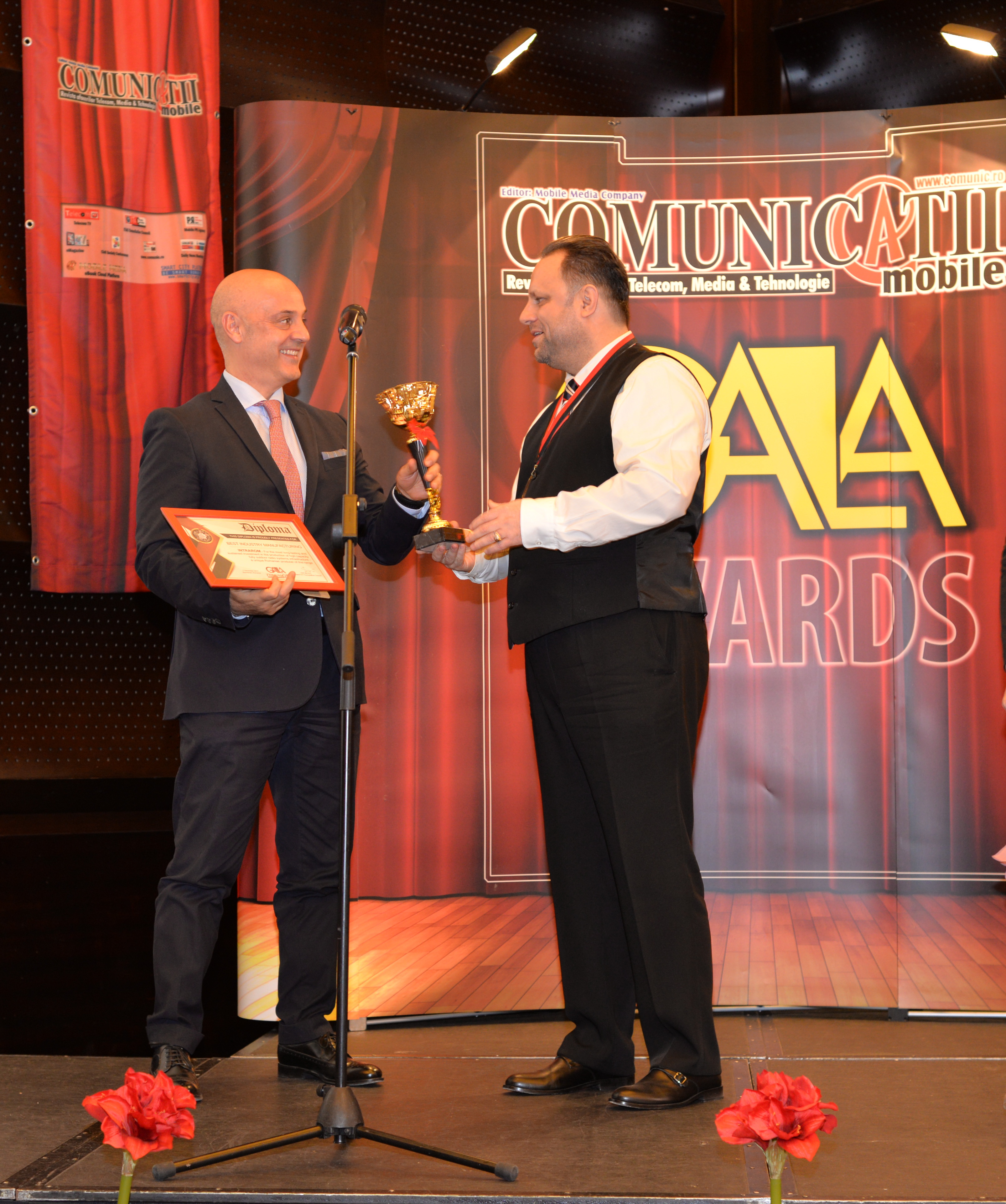 Intrarom primeste premiul “Best Industry Manufacturing” 