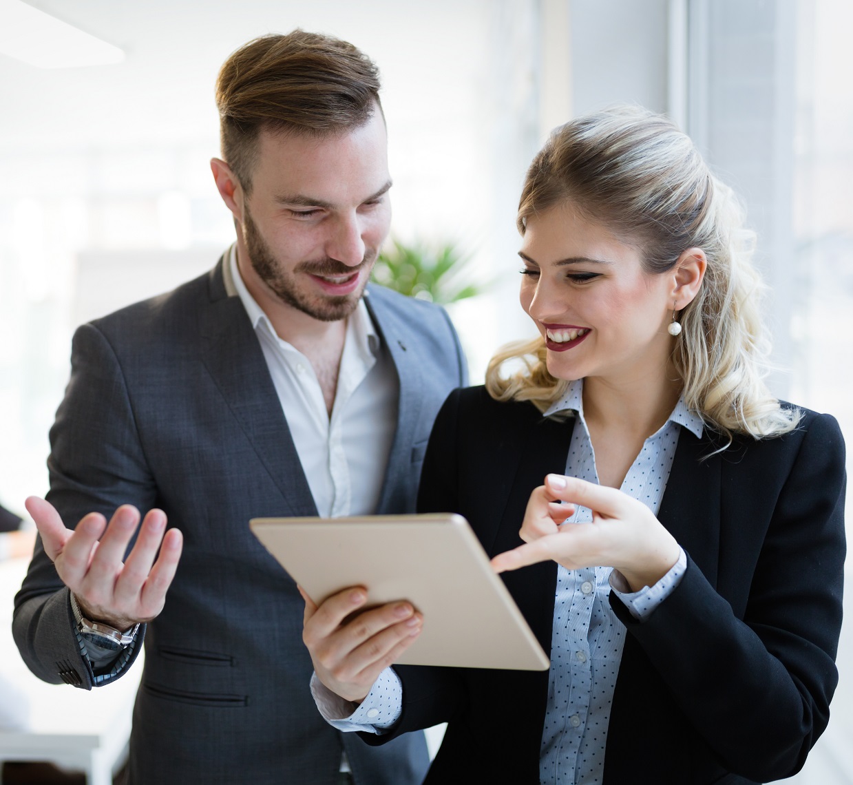 Cum schimba tehnologiile practicile de management ale resurselor umane?