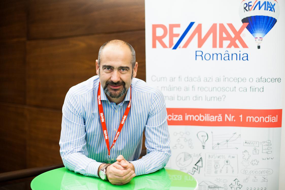 RE/MAX România lansează, în premieră, funcția de căutare vocală în portal