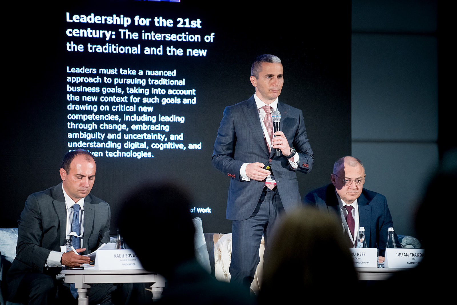 Cum văd liderii companiilor din România fenomenul de ,,slowbalization’’ și cum schimbă acesta viitorul în business.